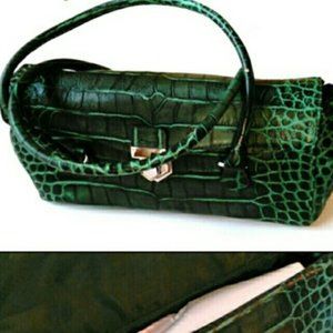 New Beautiful Barrel Style Wilson's Leather Genuine Leather Handbag